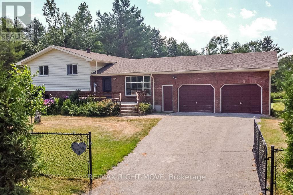 20 Hills Rd, Kawartha Lakes, ON L0K 1W0