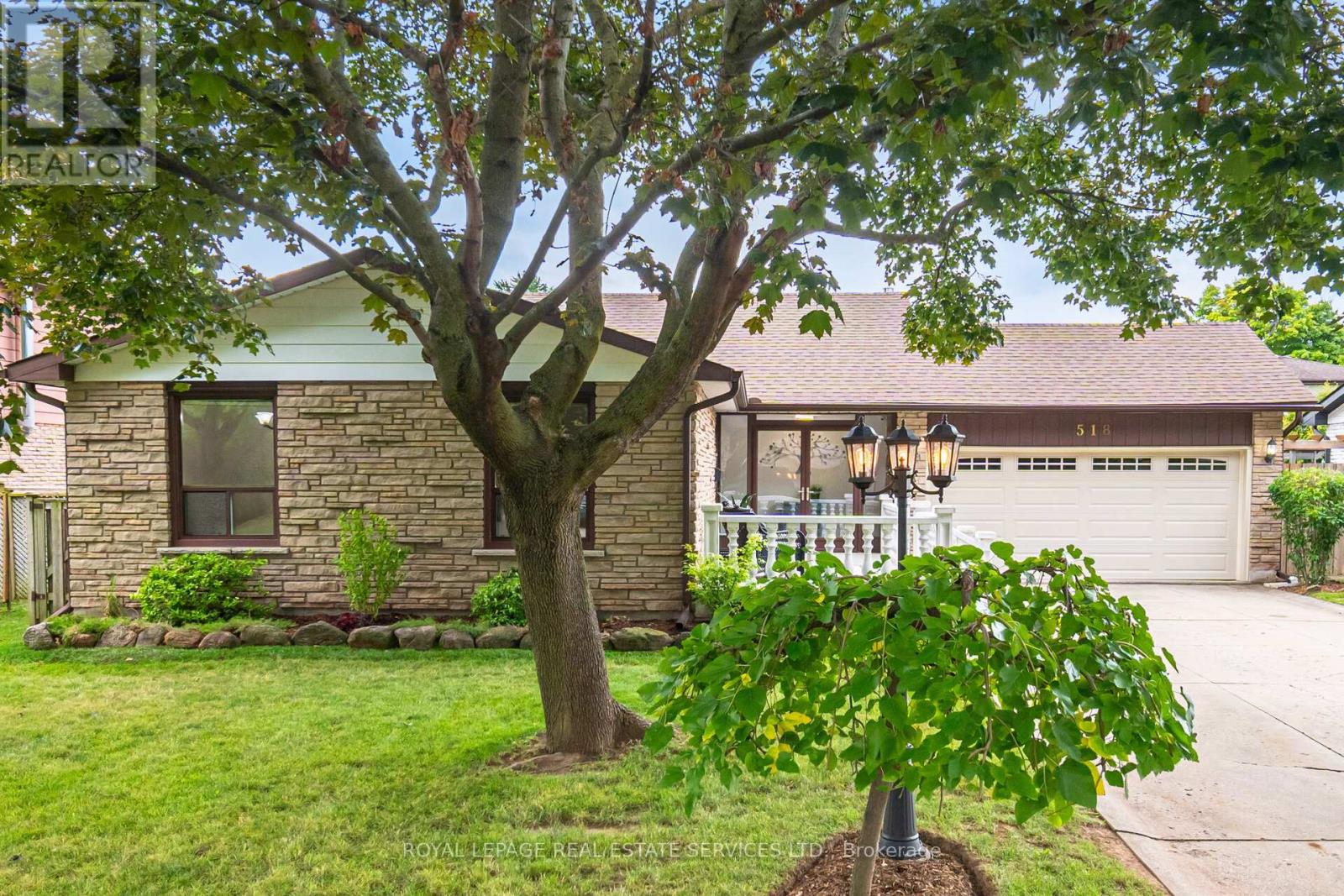 518 Vanguard Cres, Oakville, ON L6L 5G7