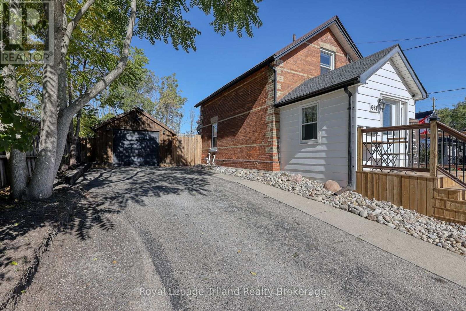 661 Henry St, Woodstock, ON N4S 1X8