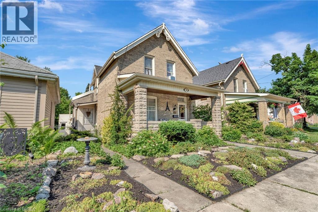 96 Walnut St, Brant, ON N3L 2J7