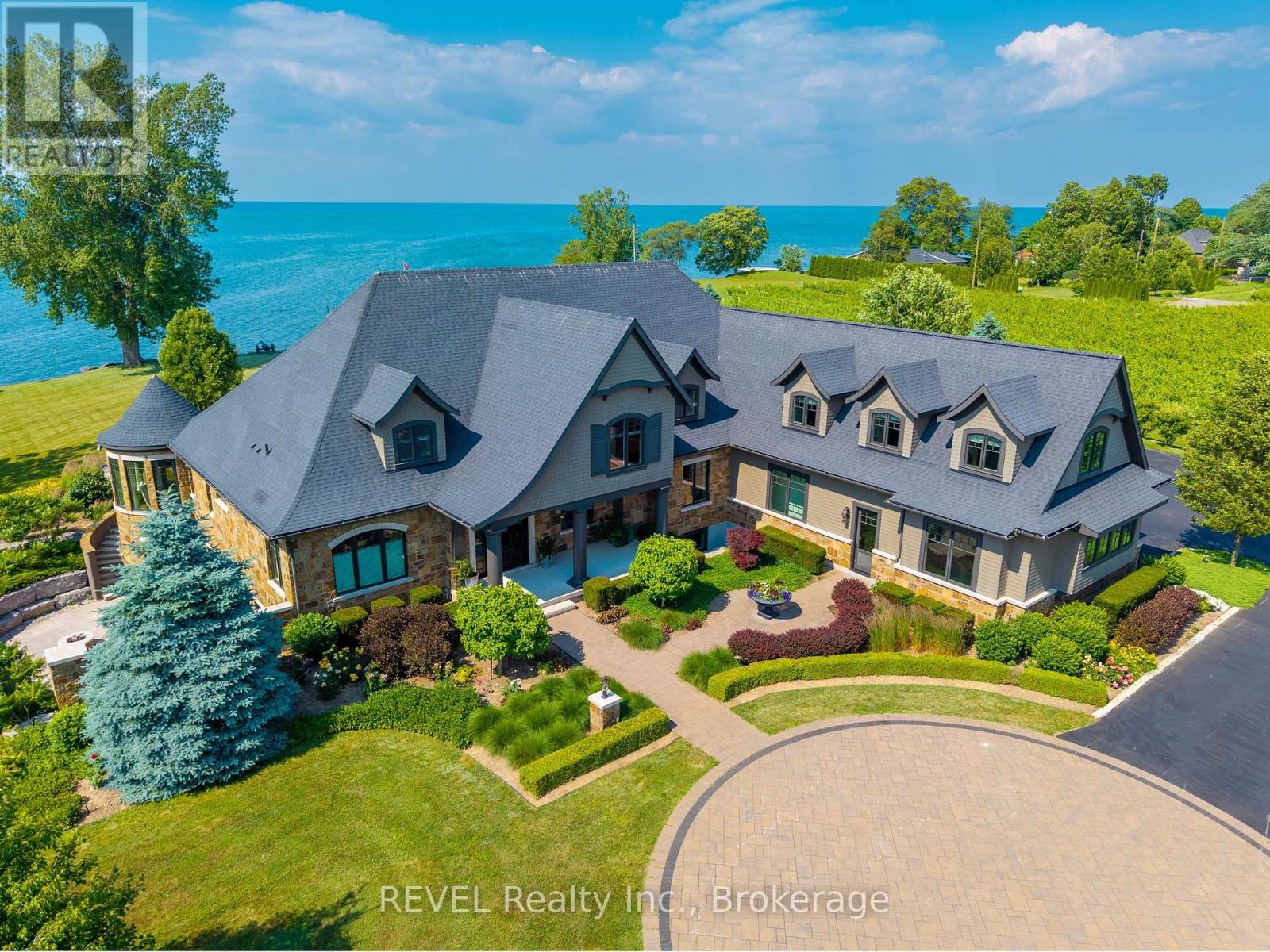 1234 Lakeshore Rd N, Niagara-on-the-lake Lakeshore, ON L0S 1J0