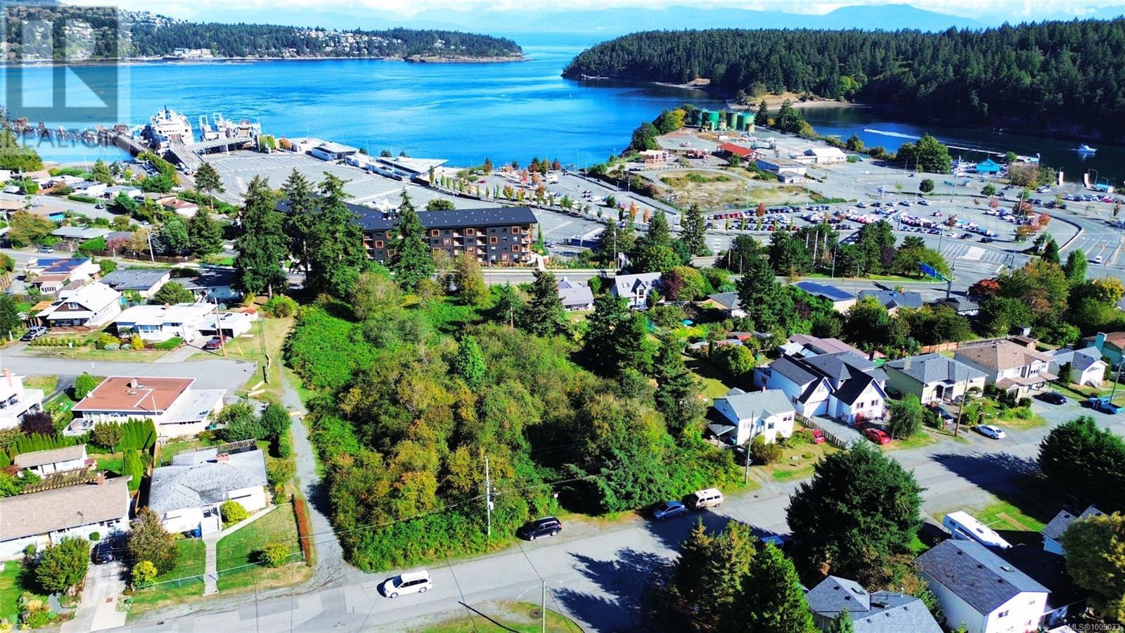 565 Brechin Rd, Nanaimo, BC V9S 2X1