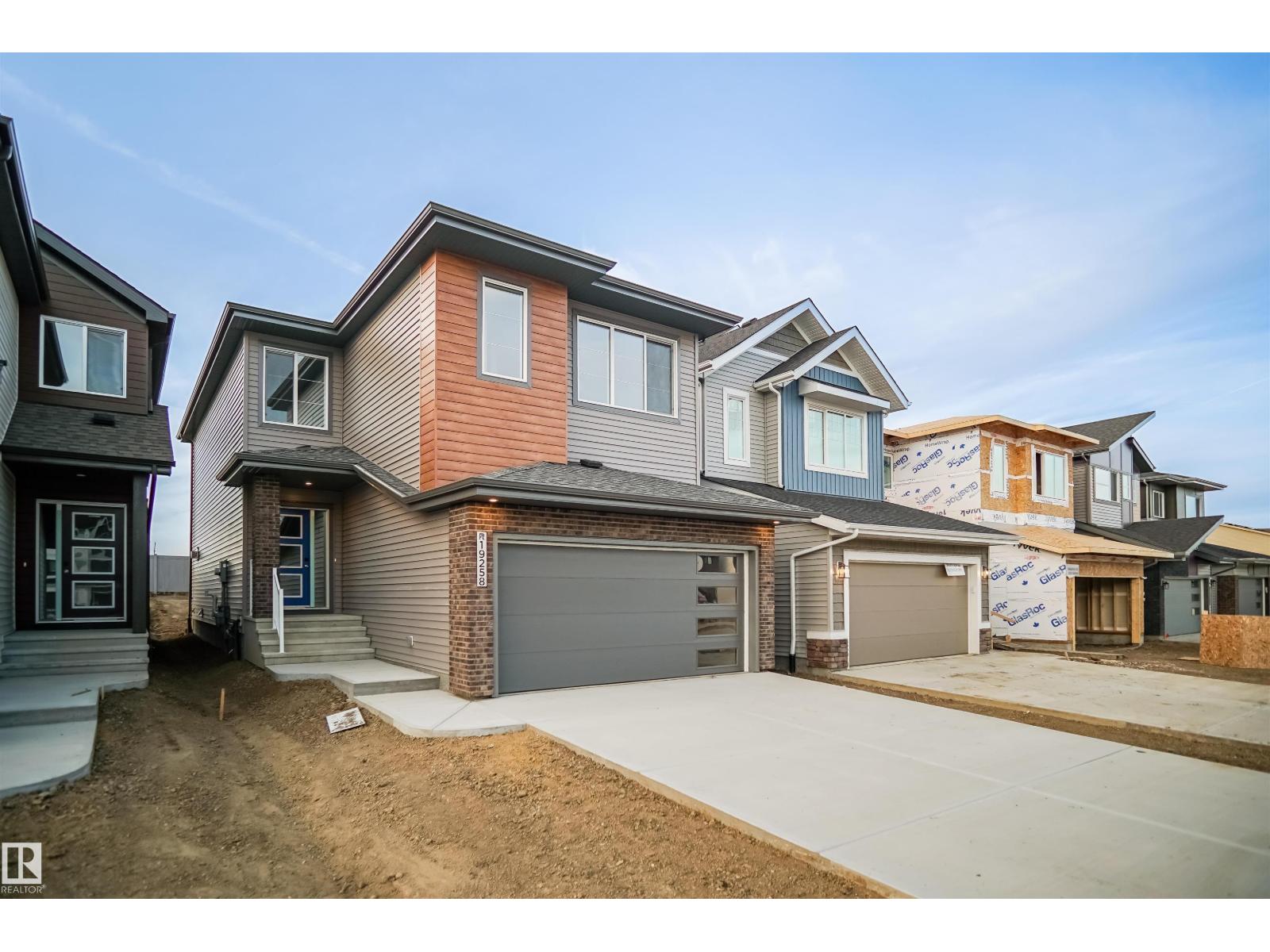11 Av Nw Unit 1535, Edmonton, AB T6T 2N5