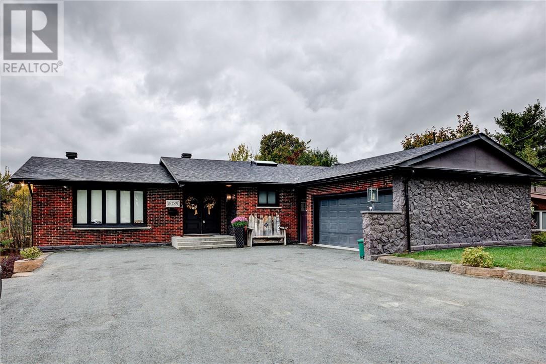 2029 Armstrong St, Sudbury, ON P3E 4V9