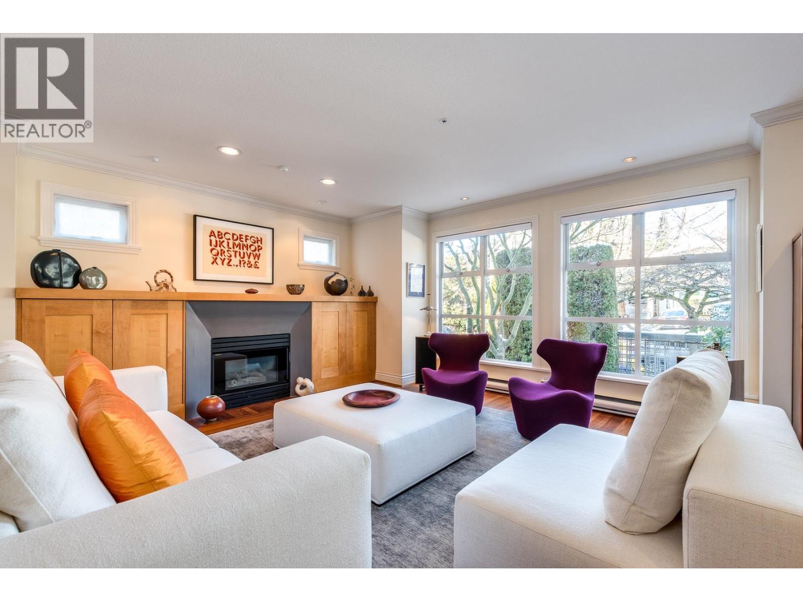 2352 W 7th Ave, Vancouver, BC V6K 1Y5