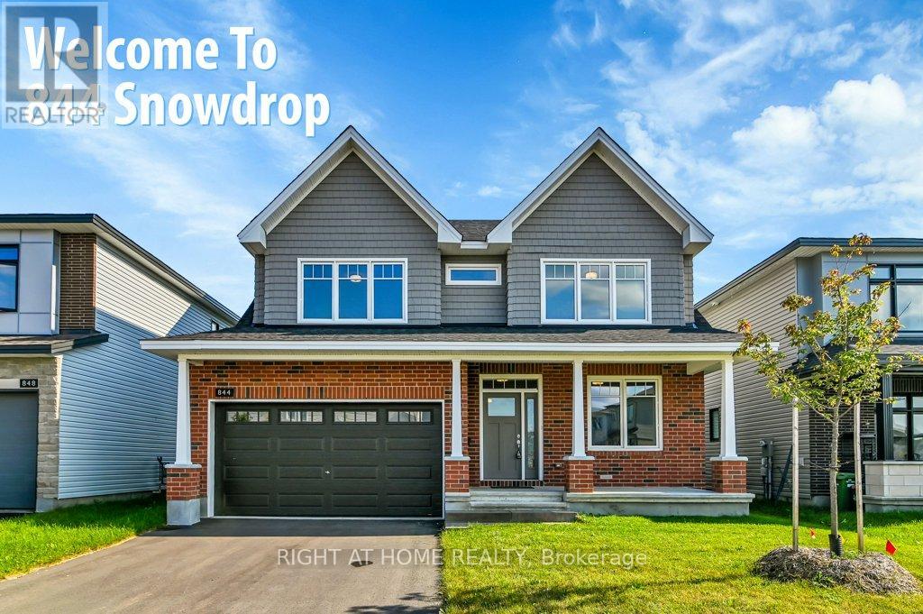 844 Snowdrop Cres, Ottawa, ON K1T 0X7