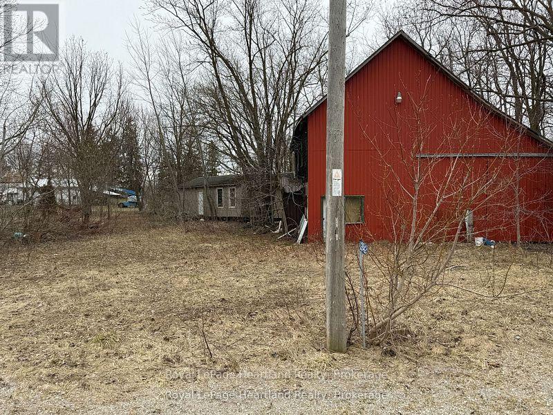 42842 Winthrop Rd, Huron East, ON N0K 1W0