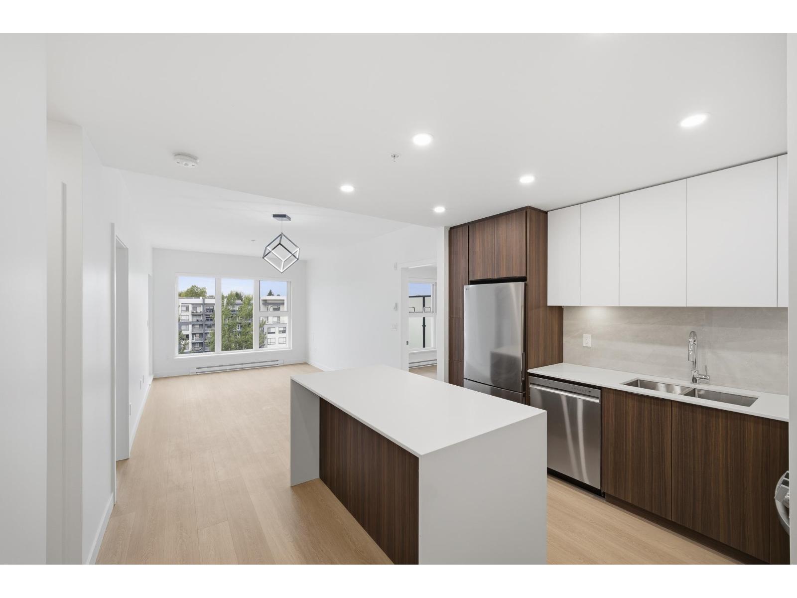 7980 206a St A501, Langley, BC V2Y 3Z8