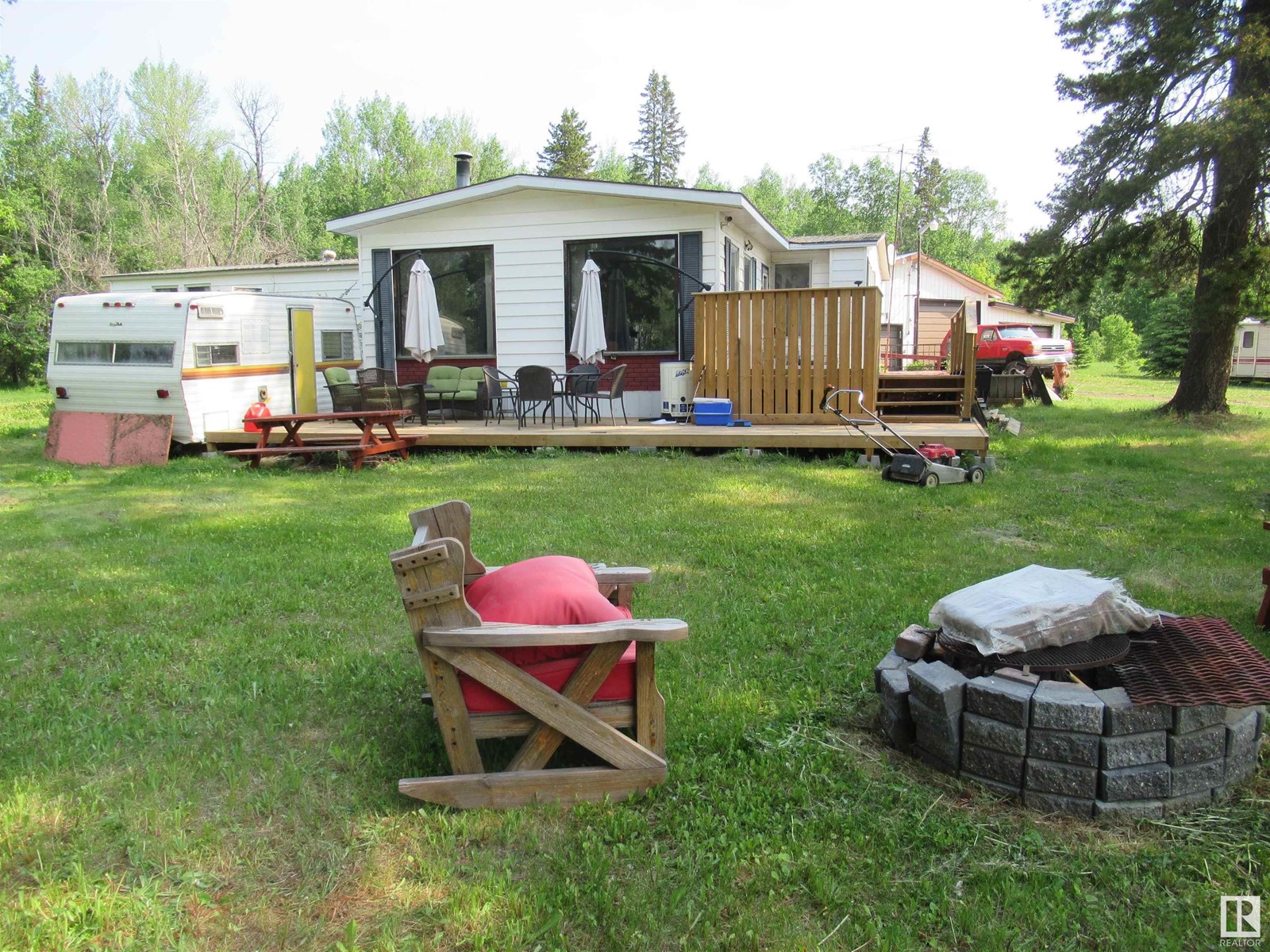 3902 Scott Ave, Rural Wetaskiwin County, AB T0C 2C0