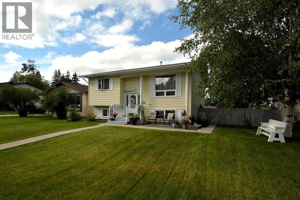 5 Avenue Unit 6908, Edson, AB T7E 1M5