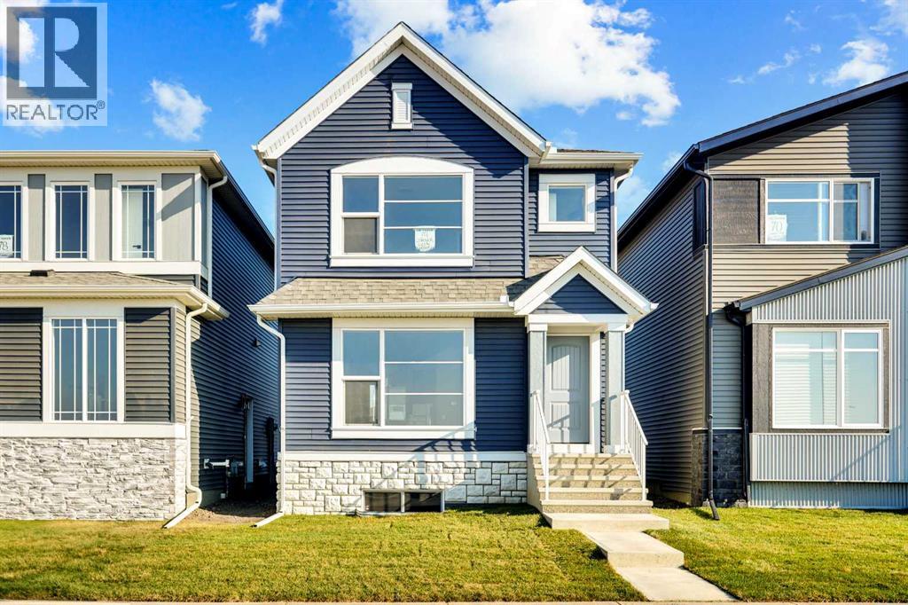 74 Corner Glen Grv NE, Calgary, AB T3N 2S9