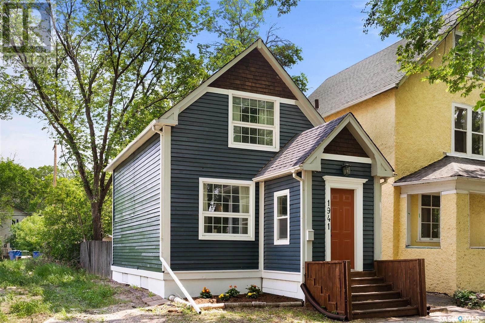 1941 Montague St, Regina, SK S4T 3J6