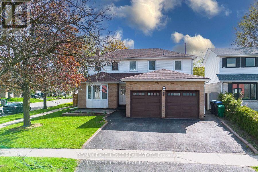 19 Mikado Cres, Brampton, ON L6S 3R3
