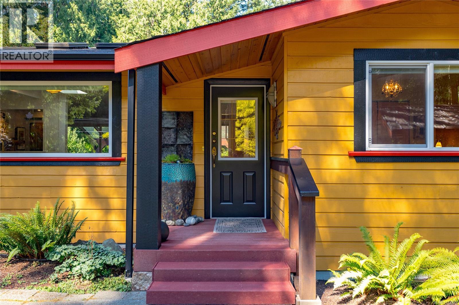 1215 Braithwaite Dr, Cobble Hill, BC V8H 0G3