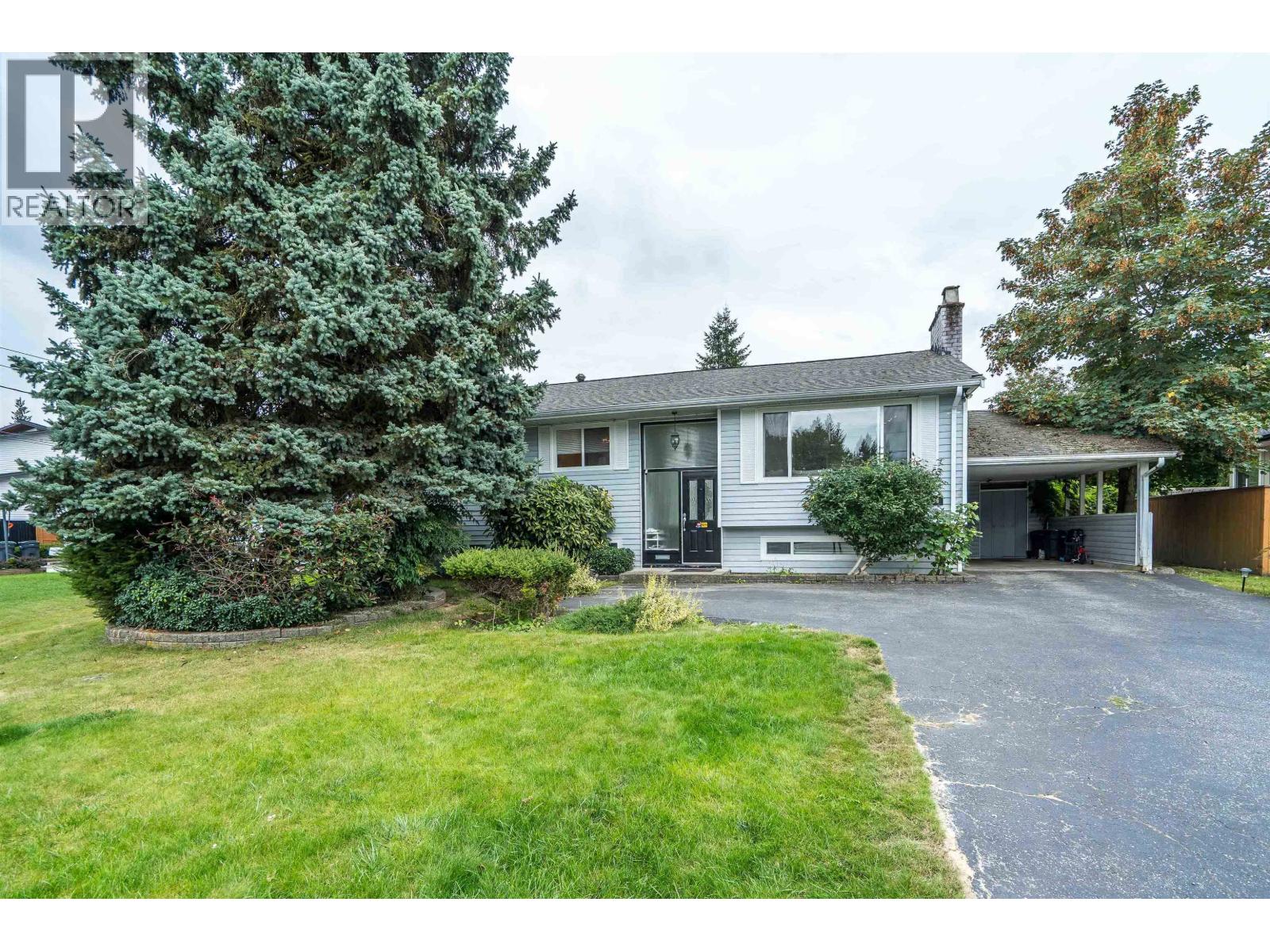 1634 Harbour Dr, Coquitlam, BC V3J 5V8