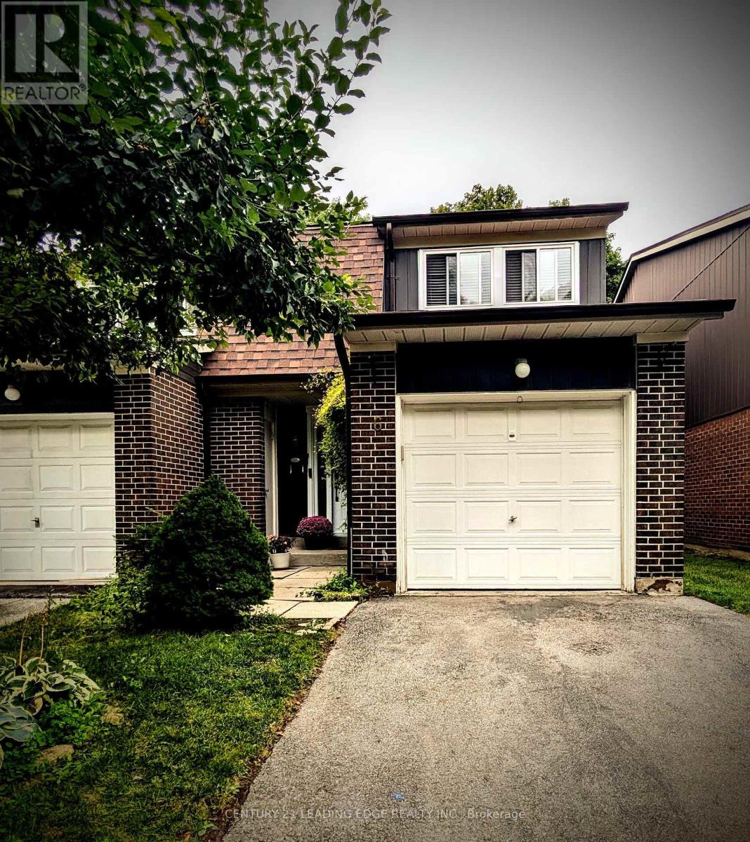 6 40 Castle Rock Dr, Richmond Hill, ON L4C 5H5
