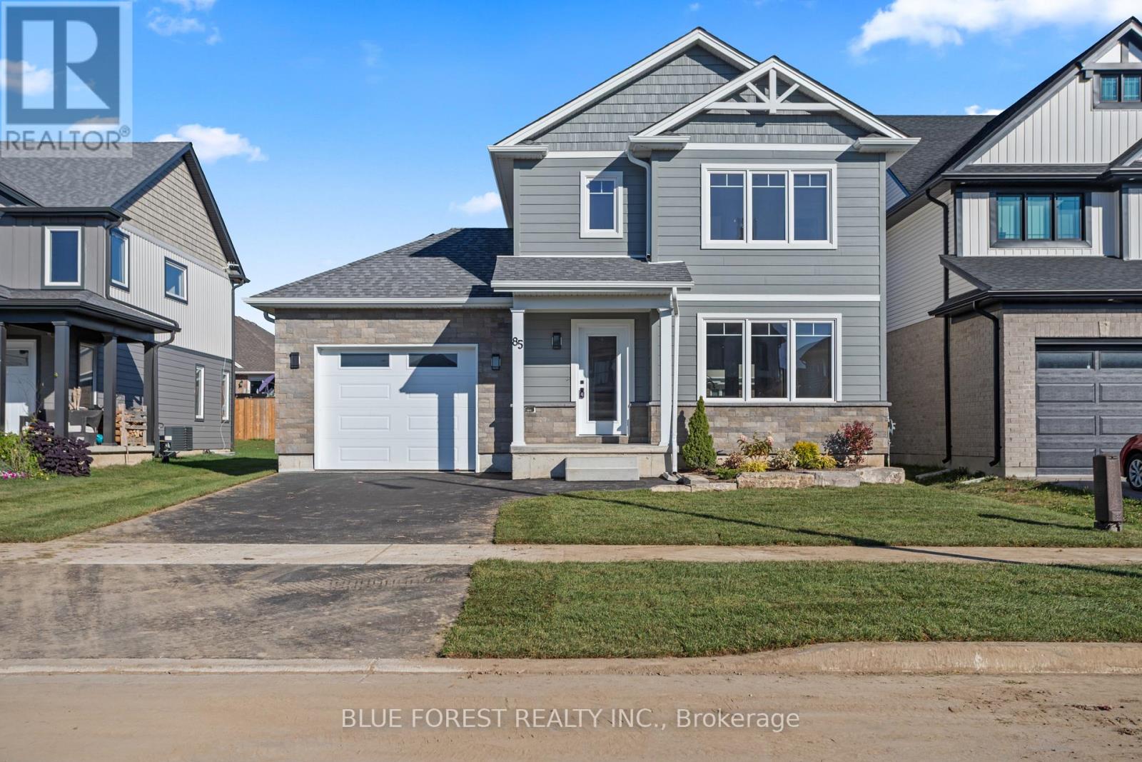 85 Acorn Trl, St. Thomas, ON N5R 0L8