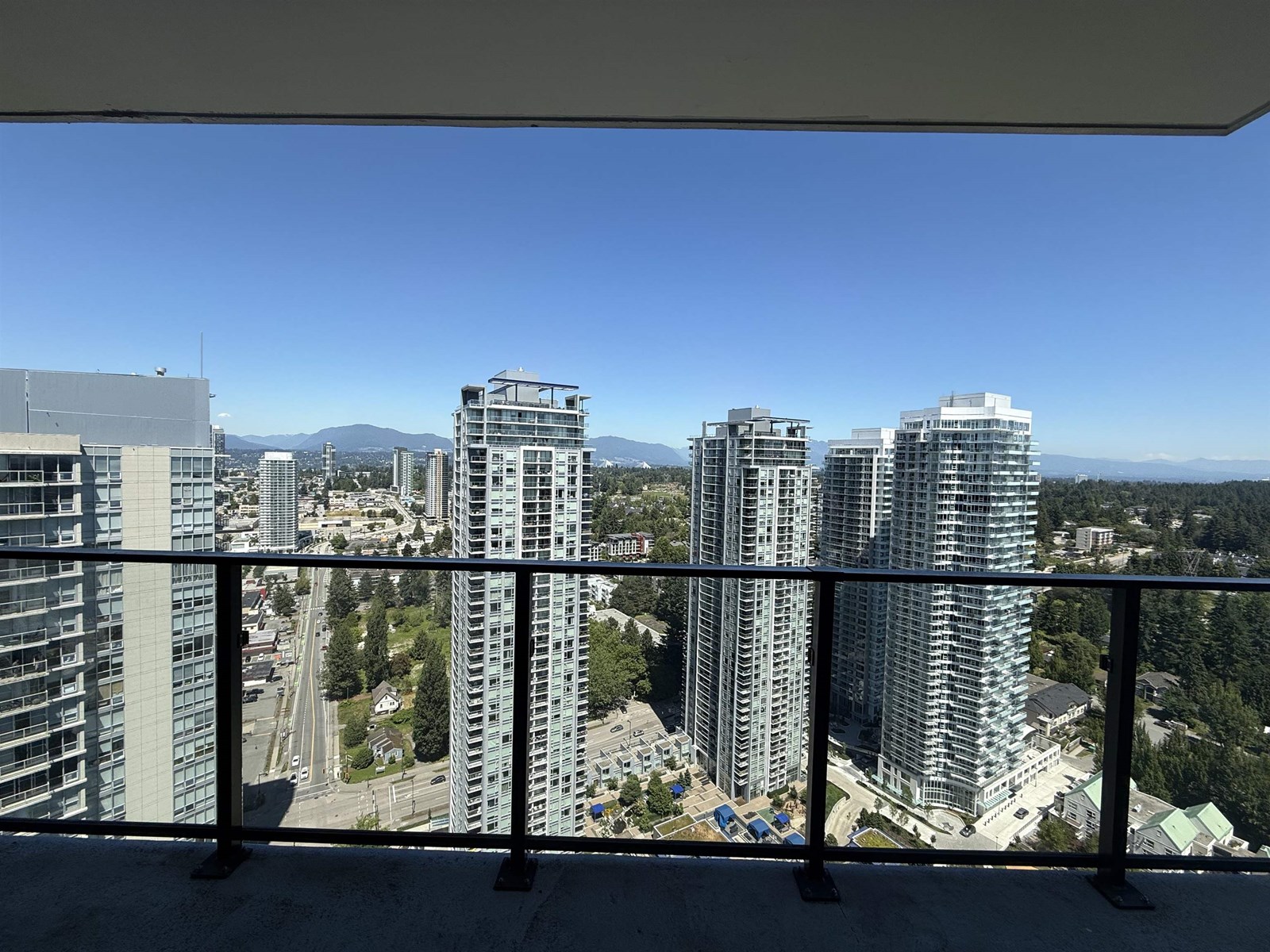 9887 Whalley Boulevard Unit 3507, Surrey, BC V3T 0P4