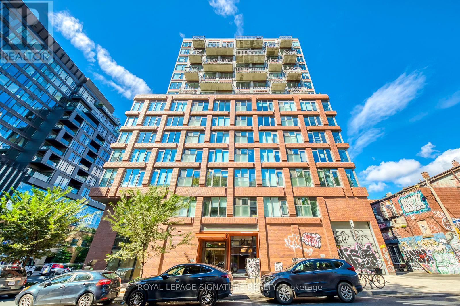 1003 2 Augusta Ave, Toronto, ON M5V 0T3