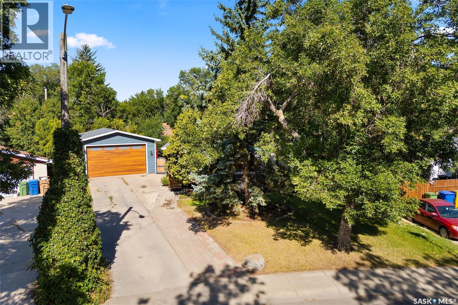 116 Shannon Rd, Regina, SK S4S 5B1