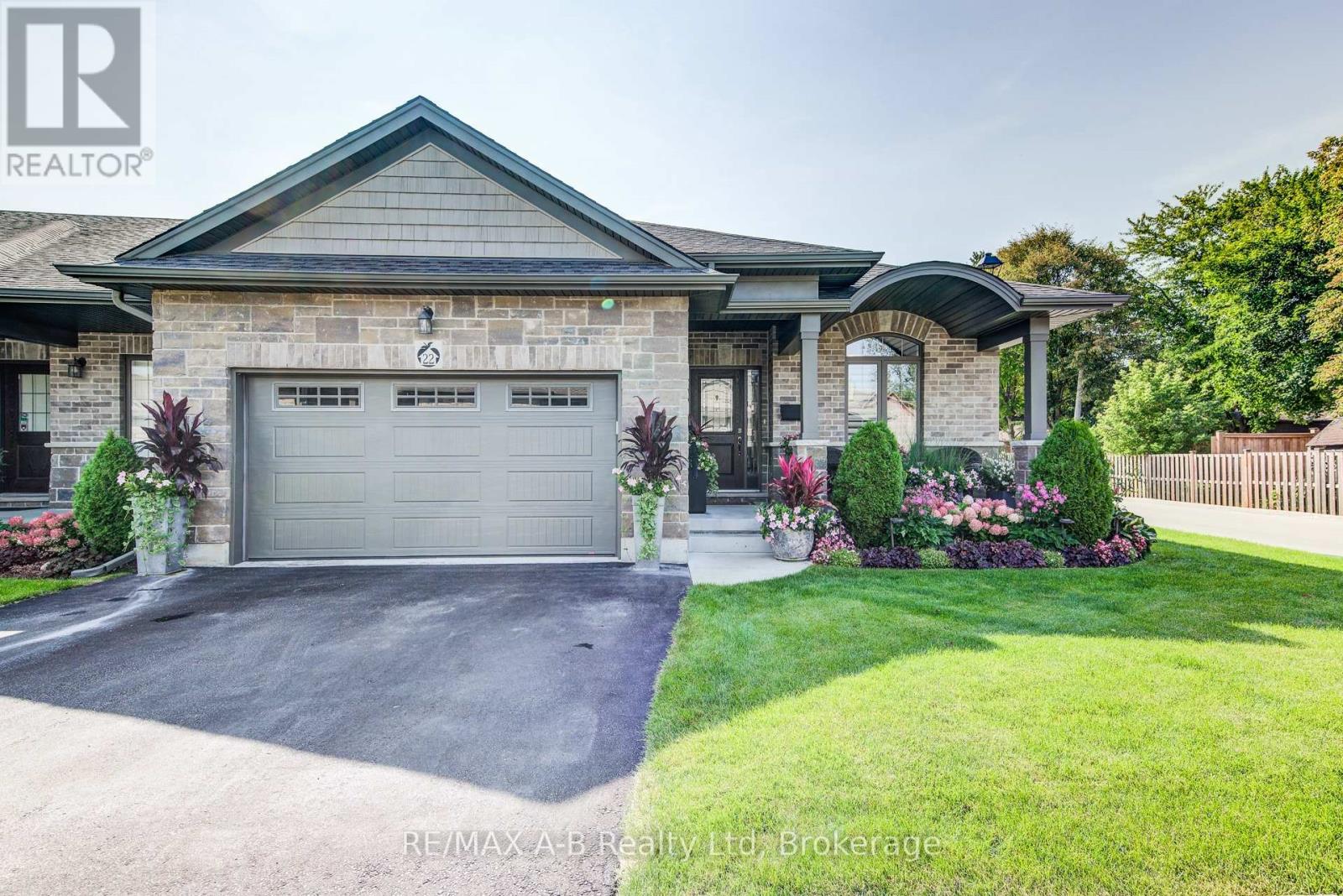 22 53 Roth St, East Zorra-Tavistock, ON N0B 2R0