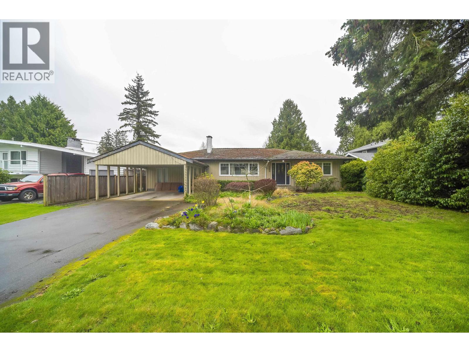 11 Avenue Unit 4980 #a, Delta, BC V4M 1Z4