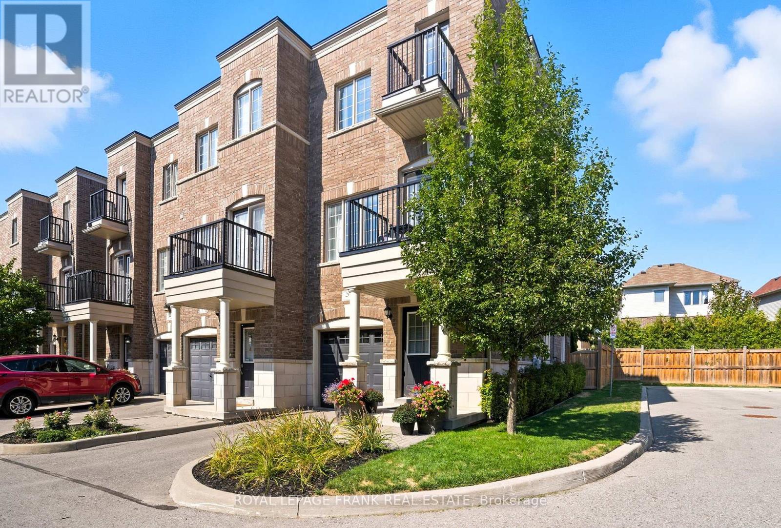 26 Ferris Sq, Clarington, ON L1E 0J2