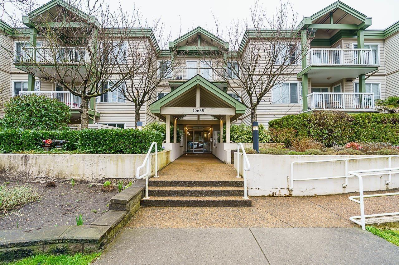 10665 139 Street Unit 304, Surrey, BC V3T 4L8