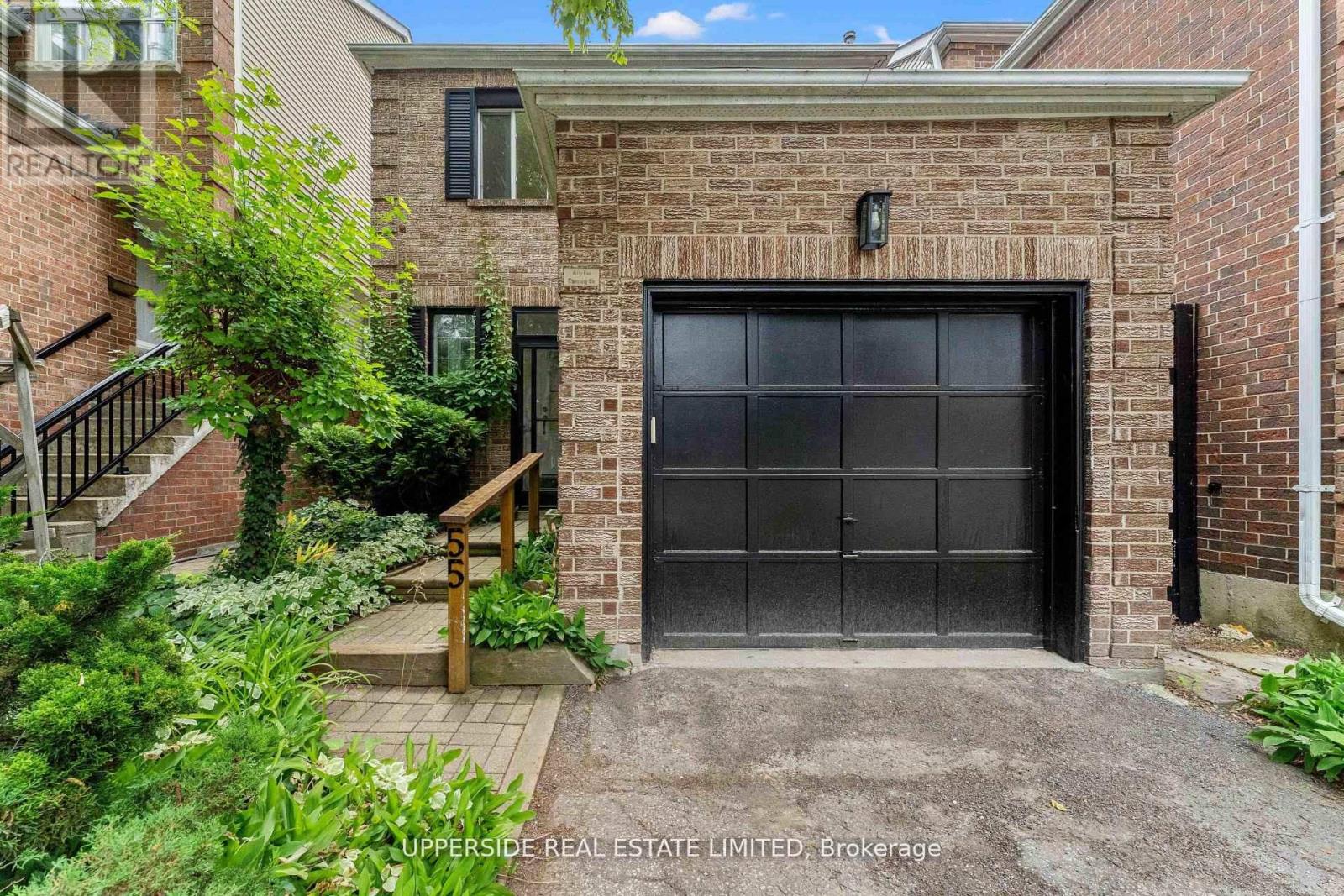 55 Thornbury Cir, Vaughan Crestwood-springfarm-yorkhill, ON L4J 5C3