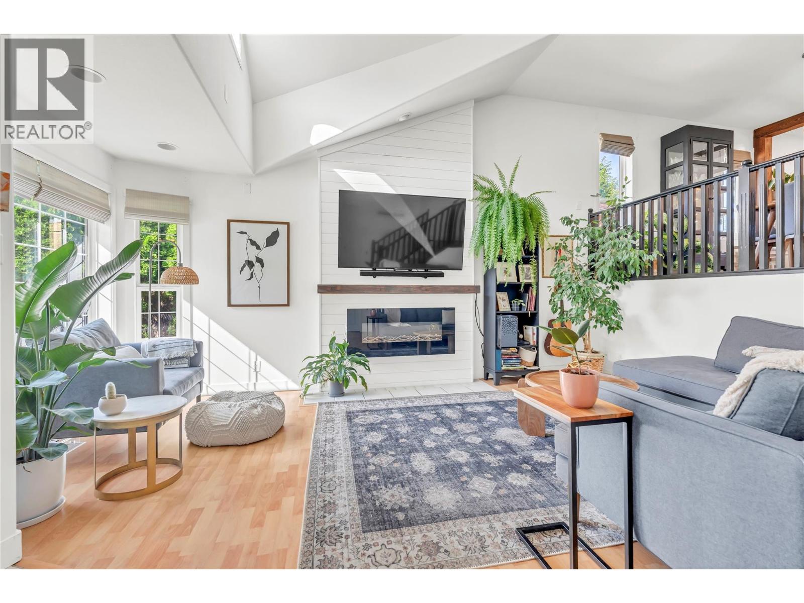 119 Stocks Cres, Penticton, BC V2A 8P6
