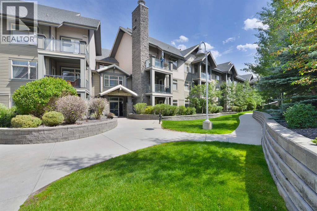 35 Aspenmont Heights Sw Unit 231, Calgary, AB T3H 0E5