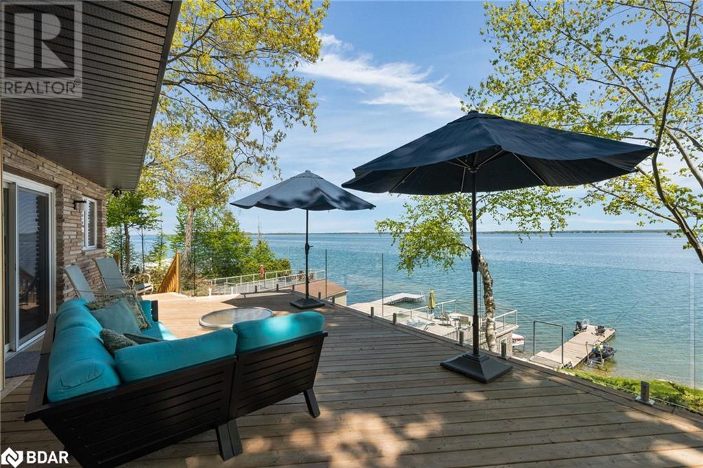 416 Bay St, Orillia, ON L3V 3X4