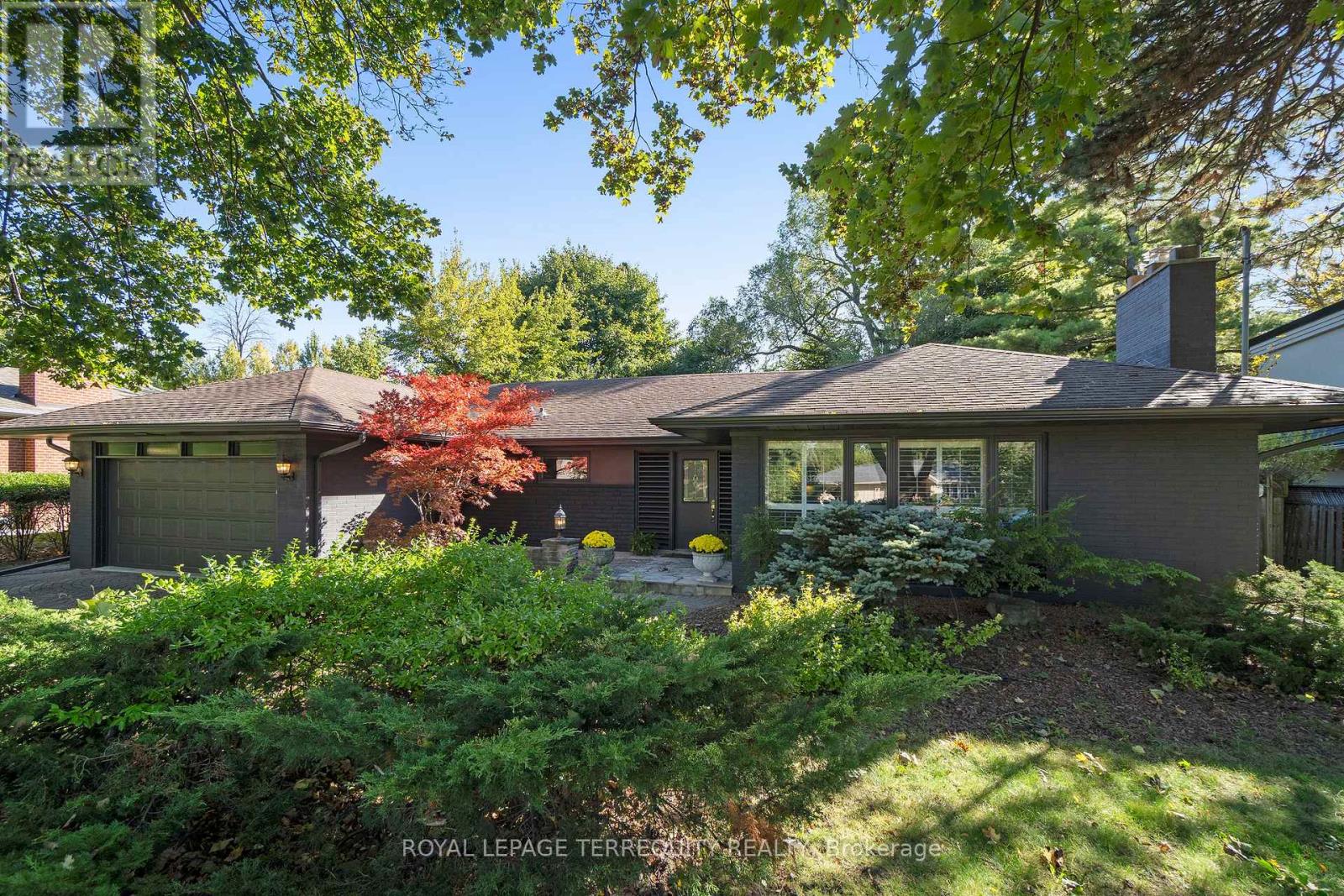 416 The Kingsway, Toronto, ON M9A 3V9