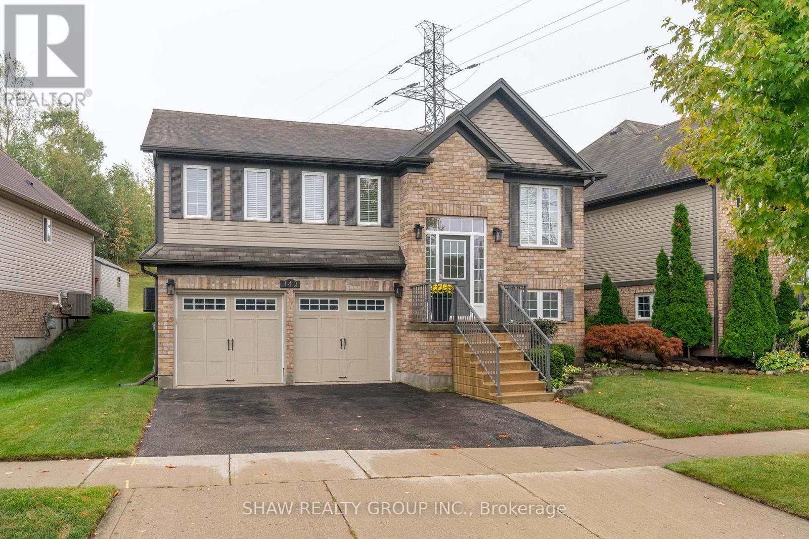143 Isaiah Dr, Kitchener, ON N2E 0B6