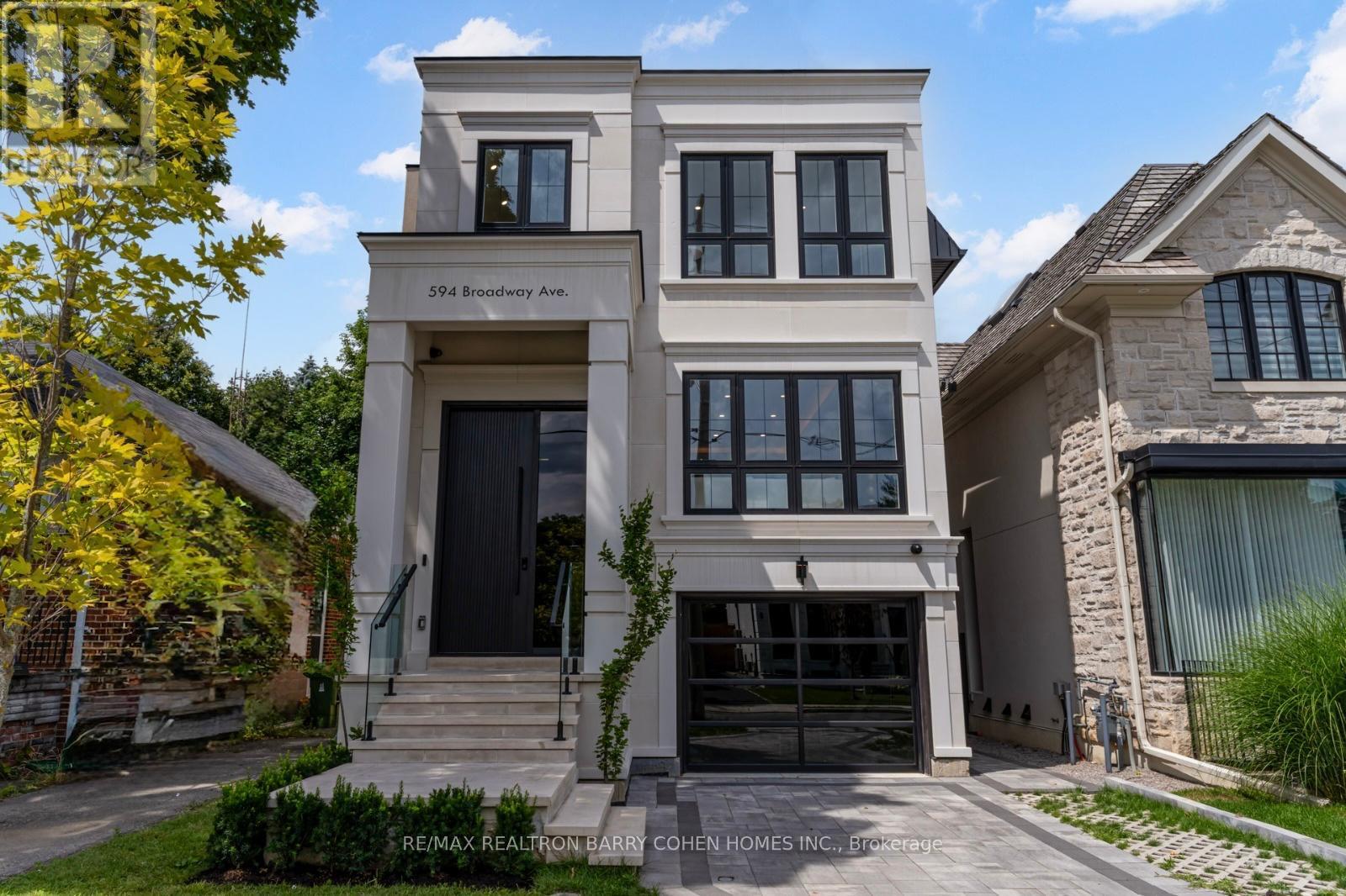 594 Broadway Ave, Toronto, ON M4G 2S5
