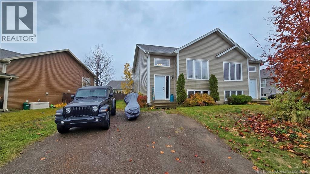 64 Carlson St, Moncton, NB E1G 5N5