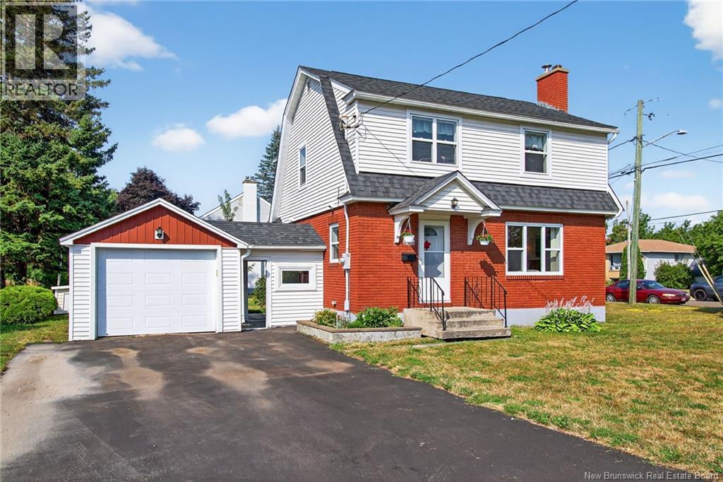 206 Mclaughlin Dr, Moncton, NB E1A 4P5