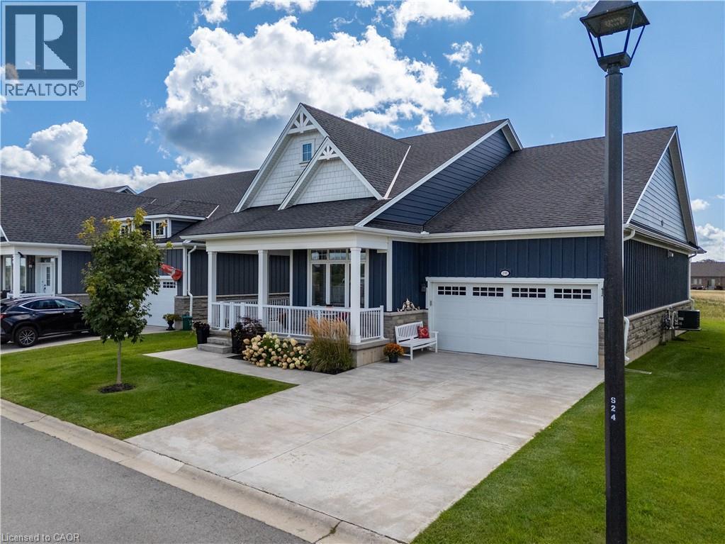 198 Schooner Drive Unit 26, Port Dover, ON N0A 1N3