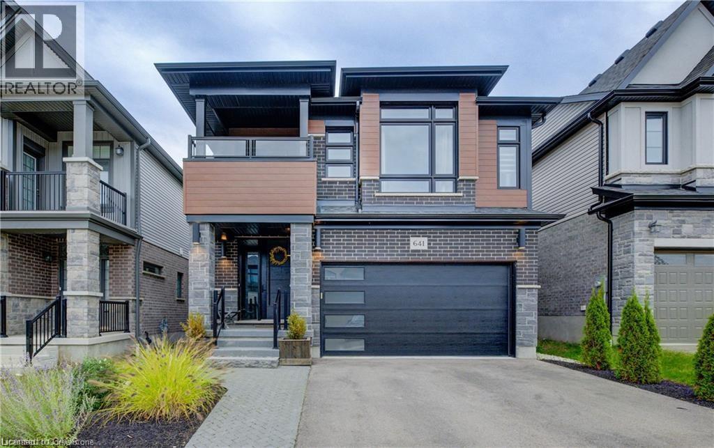 641 Wild Rye St, Waterloo, ON N2V 0G1
