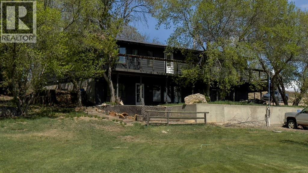 43365 Hwy 881, Hardisty, AB T0B 1V0