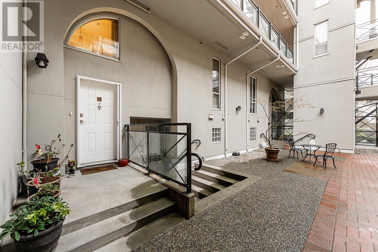 3 Renaissance Square Unit 206, New Westminster, BC V3M 6K4