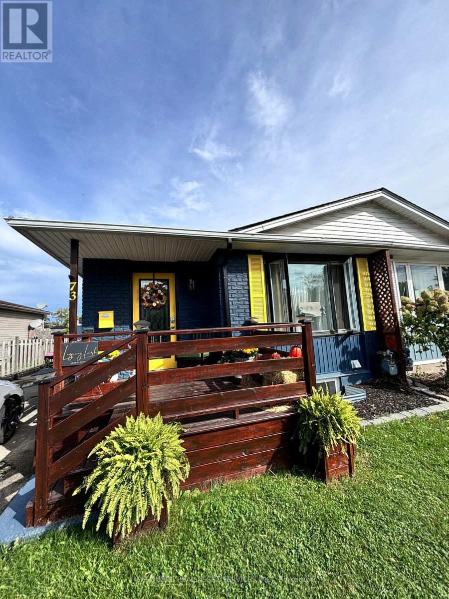 73 Marc Blvd, Welland, ON L3B 5V2