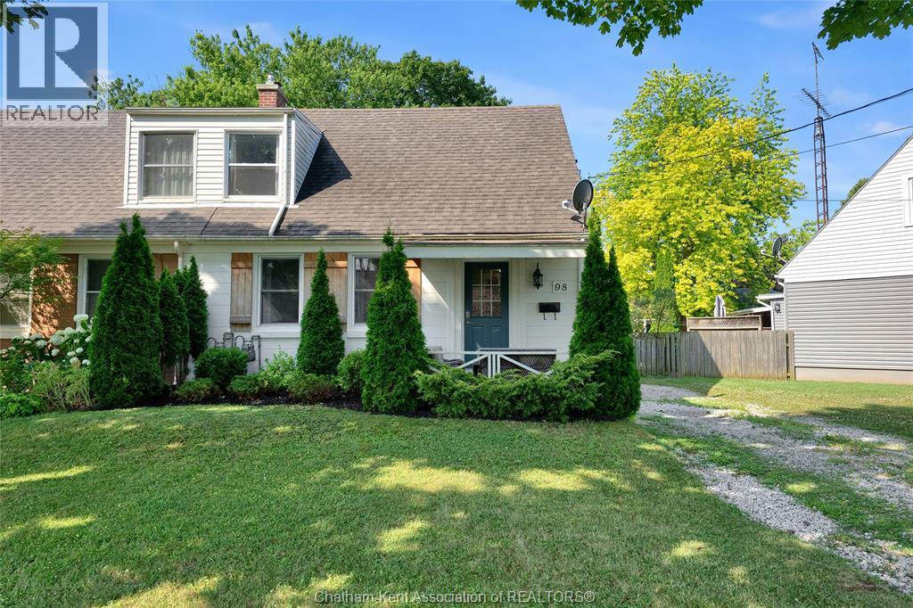 98 Mcguigan Ave, Chatham, ON N7M 2S6