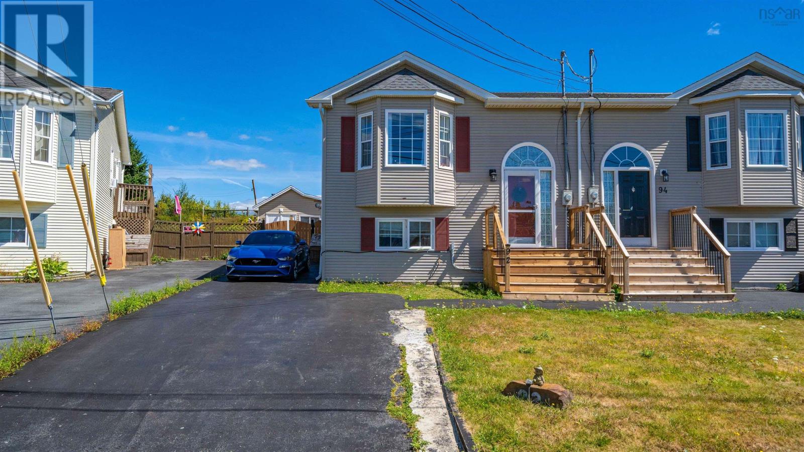 92 Vicky Cres, Eastern Passage, NS B3G 1T2
