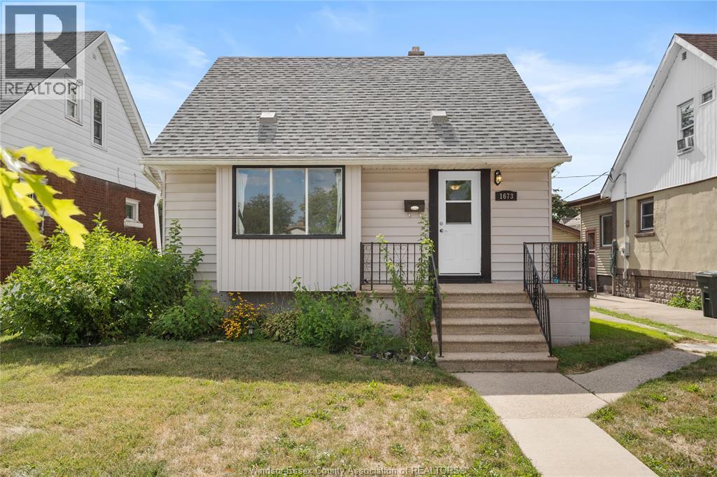1673 Francois Rd, Windsor, ON N8Y 4L8