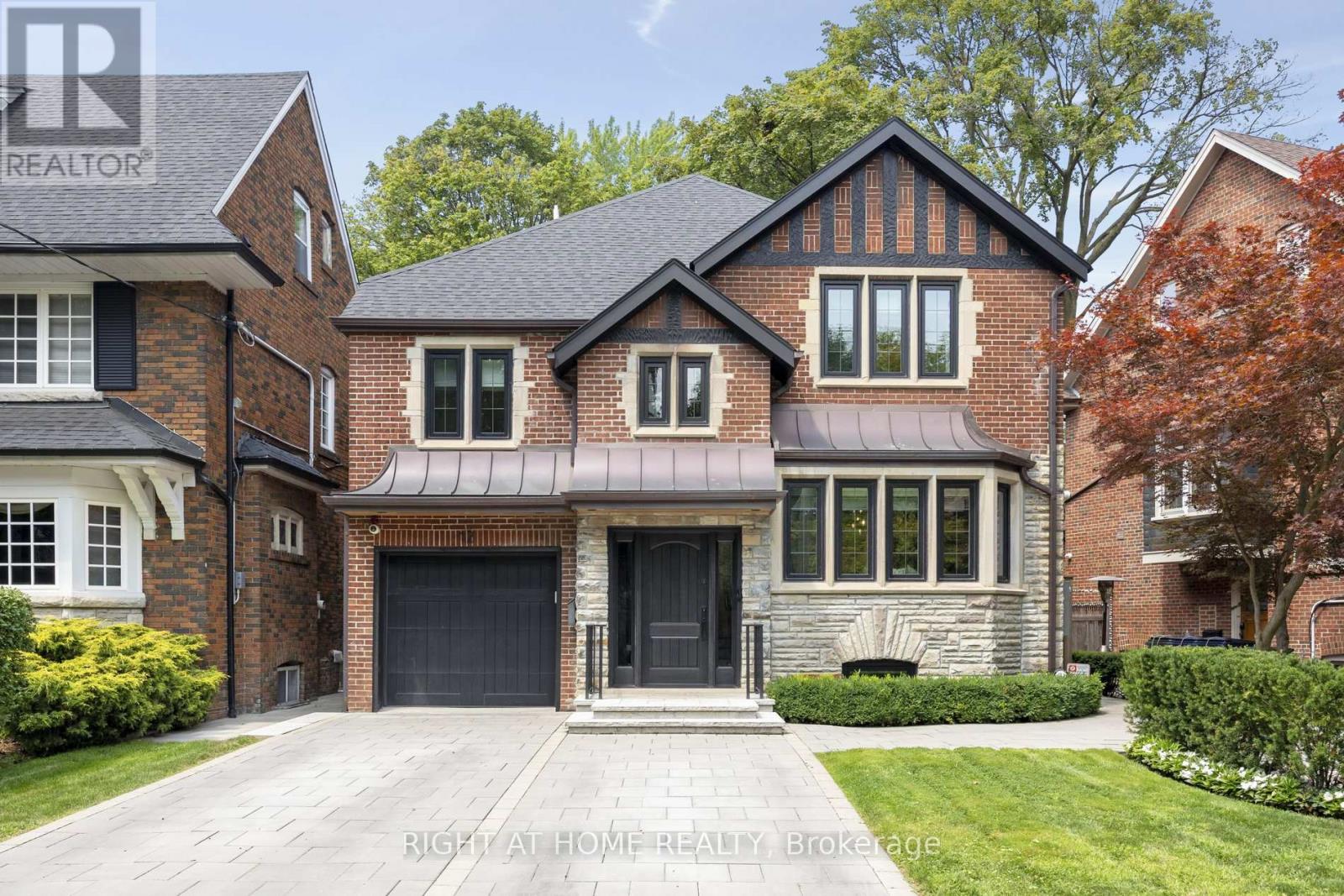 12 Millbank Ave, Toronto, ON M5P 1S3