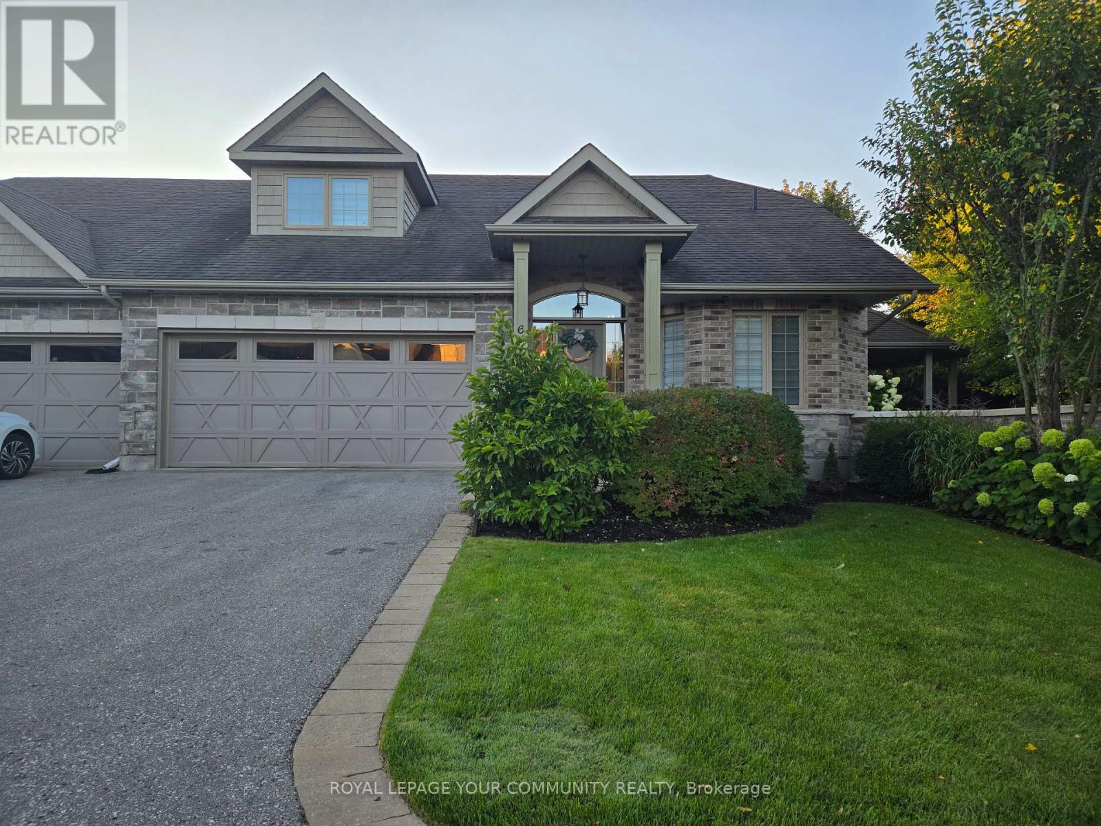 6 10 Reddington Dr, Caledon, ON L7E 4C3