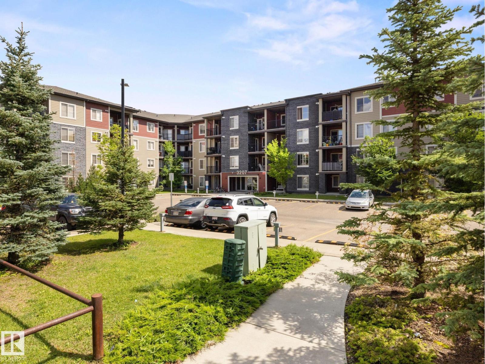 3207 James Mowatt Trail Southwest #111, Edmonton, AB T6W 3L6