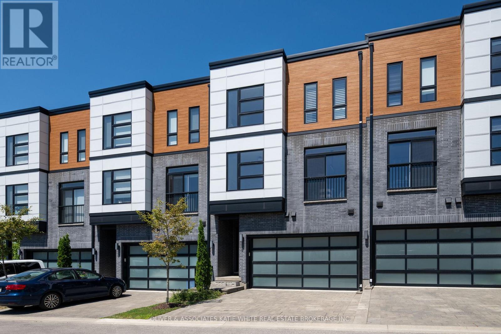 6 231 Callaway Rd, London, ON N6G 0N8