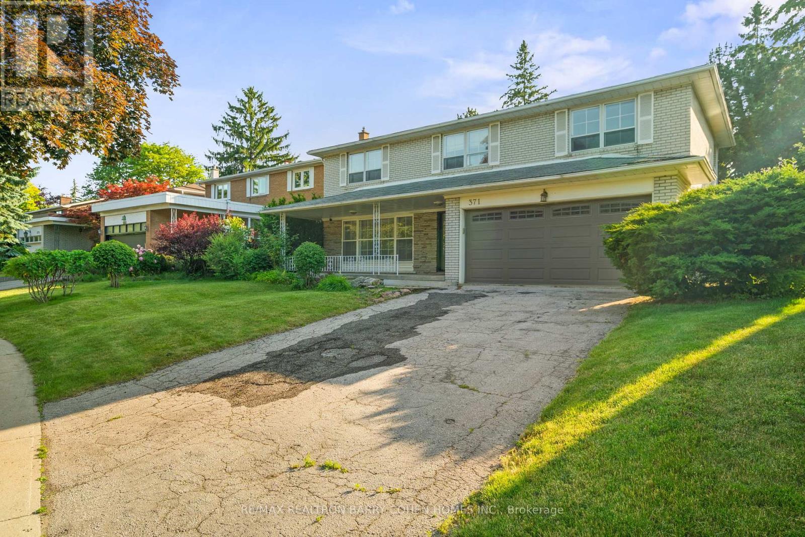 371 Woodsworth Rd, Toronto St. Andrew-windfields, ON M2L 2T8